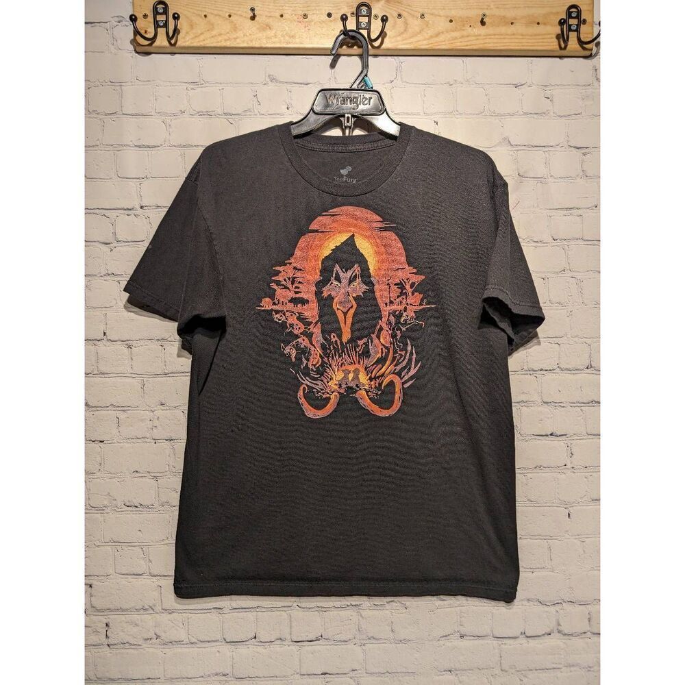 Tea Fury Disney's Lion King Tshirt large*